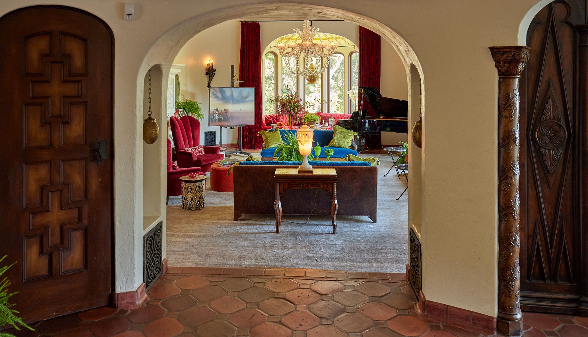luxury living interior at enchanting 1920s A.F. Leicht masterpiece in California